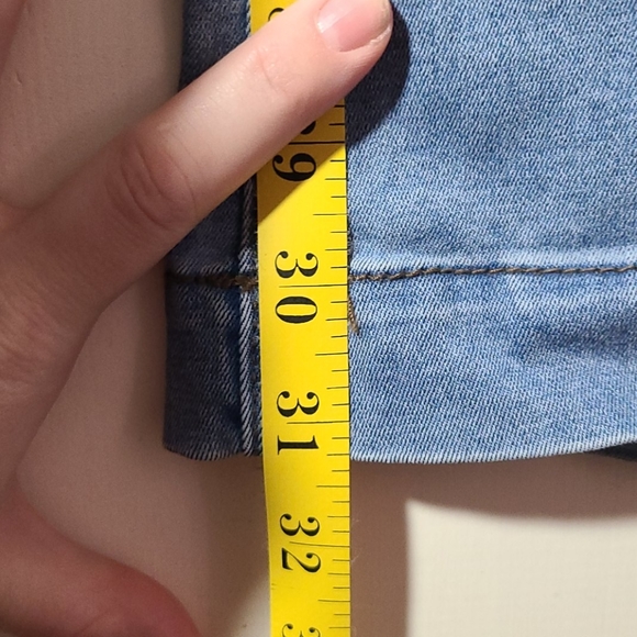 Jeans - Picture 7 of 7